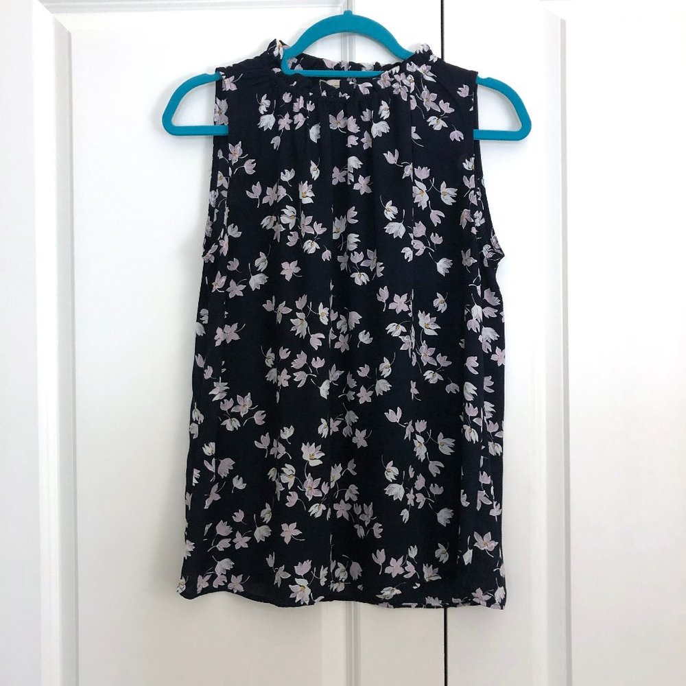 NWOT Loft Outlet Sleeveless Floral Blouse